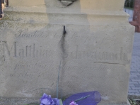 image004
