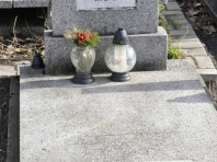 image034